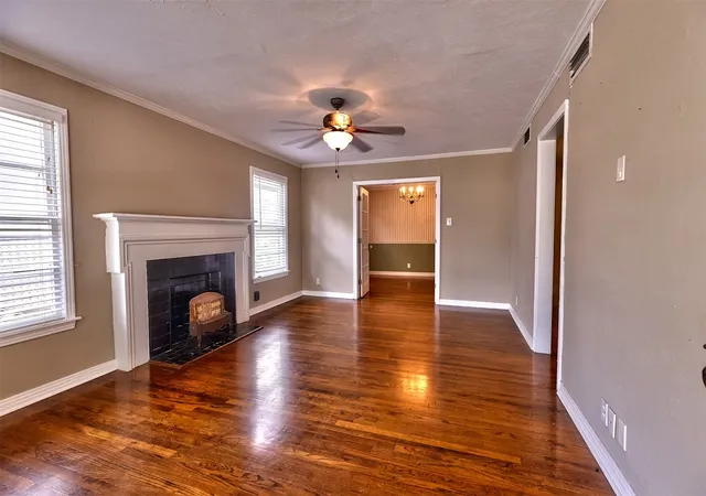 Photo 2 of Single family home for sale at 3800 El Campo Ave, Fort Worth, TX 76107 | MLS# 21284818 | Listing updated on 2026-09-11