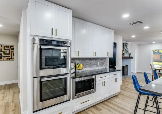 Photo 4 of Single family home for sale at 3524 Rashti Ct, Fort Worth, TX 76109 | MLS# 21284475 | Listing updated on 2026-09-10