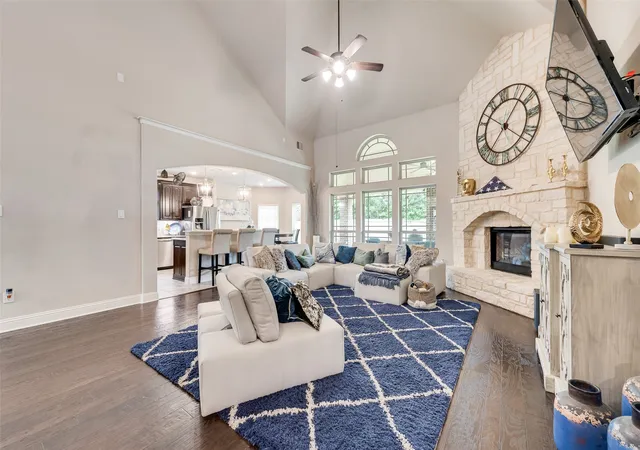 Photo 4 of Single family home for sale at 710 Minecreek Ct, Mansfield, TX 76063 | MLS# 21284579 | Listing updated on 2026-09-08