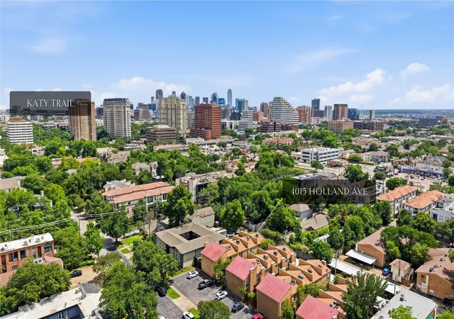 Listing Photo 2 - Condo for sale in building located at 4015 Holland Ave, Dallas, TX 75219 - Unit #103