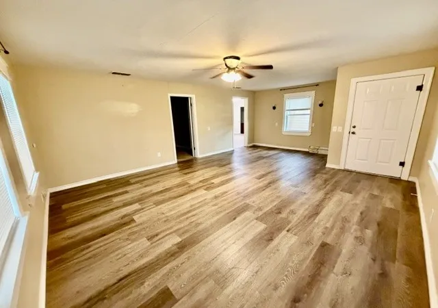 Photo 3 of Single family home for sale at 750 W Lingleville Rd, Stephenville, TX 76401 | MLS# 21285090 | Listing updated on 2026-09-30