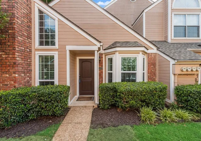 Photo 3 of Condo for sale at 17860 Windflower Wy #1904, Dallas, TX 75252 | MLS# 21284634 | Listing updated on 2026-09-08