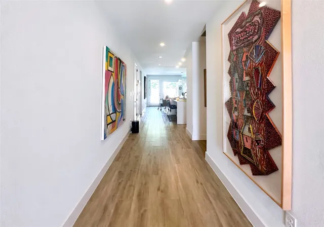Photo 4 of Sale Pending at 2518 Clymer St, Dallas, TX 75212 | MLS# 21285423 | Listing updated on 2026-09-29