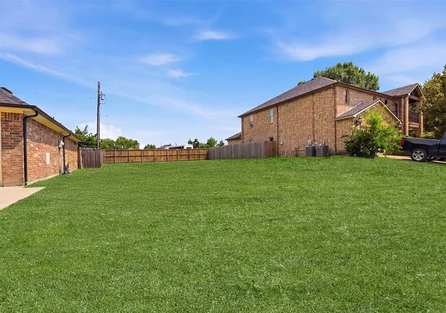 Photo 3 of Land for sale at 671 Tubbs Rd, Rockwall, TX 75032 | MLS# 21282830 | Listing updated on 2026-09-08