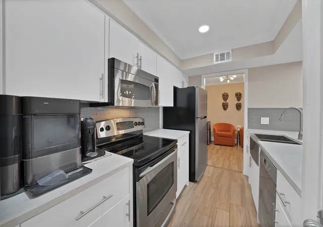 Photo 3 of Condo for sale at 5904 Sandhurst Ln #145, Dallas, TX 75206 | MLS# 21283039 | Listing updated on 2026-09-12