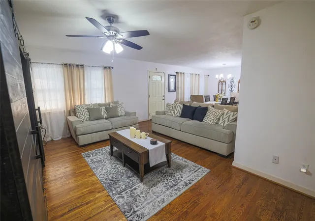Photo 3 of Single family home for sale at 10959 Park Oak Cir, Dallas, TX 75228 | MLS# 21286058 | Listing updated on 2026-09-10