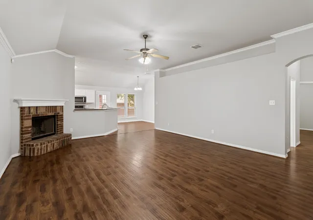 Photo 3 of Single family home for sale at 2213 Whitney Dr, Weatherford, TX 76087 | MLS# 21286160 | Listing updated on 2026-09-10
