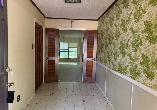 Photo 4 of Single family home for sale at 803 Val Verde Pl, Marlin, TX 76661 | MLS# 21285820 | Listing updated on 2026-09-19