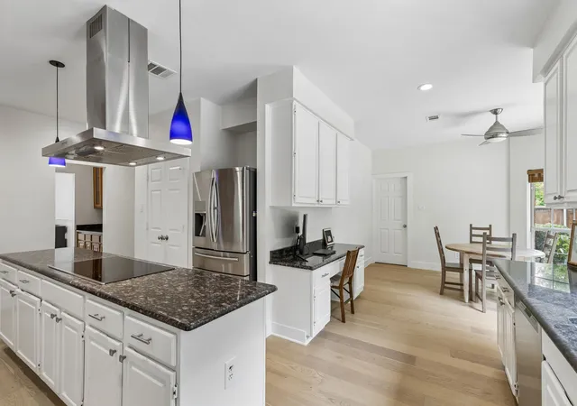 Photo 3 of Single family home for sale at 2902 Stonepointe, Mc Kinney, TX 75072 | MLS# 21286106 | Listing updated on 2026-10-04