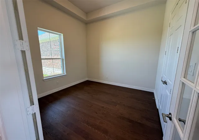Photo 26 of Single family home for sale at 208 Slimp Blf, Azle, TX 76020 | MLS# 21286384 | Listing updated on 2026-10-06
