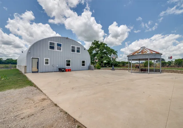 Photo 3 of House for sale at 256 Vz County Road 2507, Canton, TX 75103 | MLS# 21286363 | Listing updated on 2026-09-08