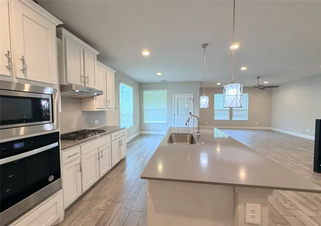 Photo 3 of Single family home for sale at 1324 Razorbill Rd, Denton, TX 76205 | MLS# 21286327 | Listing updated on 2026-09-09