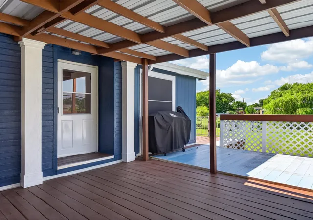 Photo 3 of Manufactured home for sale at 13051 Cherokee Rd, Sanger, TX 76266 | MLS# 21222322 | Listing updated on 2026-09-15