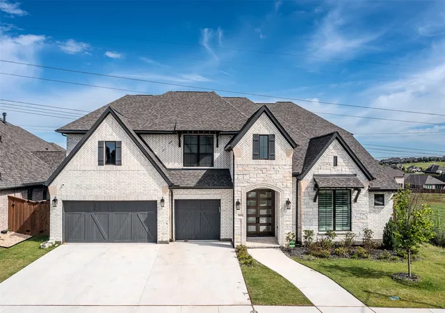 Photo 1 of Single family home for sale at 10456 Gray Hills Dr, Fort Worth, TX 76126 | MLS# 21280659 | Listing updated on 2026-07-29