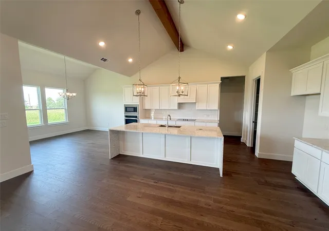 Photo 3 of Sale Pending at 1300 Green Ridge, Weatherford, TX 76085 | MLS# 21286438 | Listing updated on 2026-10-02