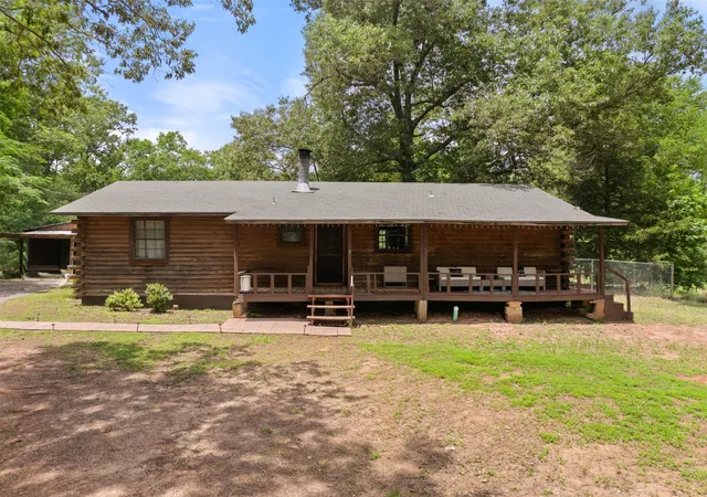 Single family home for sale at 24087 Fm 15, Troup, TX 75789 | MLS# 21286594
