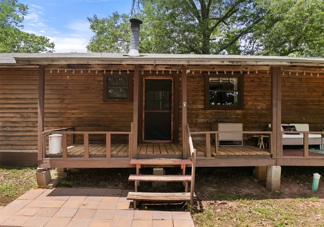 Photo 3 of Single family home for sale at 24087 Fm 15, Troup, TX 75789 | MLS# 21286594 | Listing updated on 2026-09-09