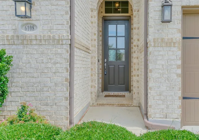 Photo 2 of Sale Pending at 6108 Strada Cvs, Fort Worth, TX 76123 | MLS# 21287180 | Listing updated on 2026-09-07