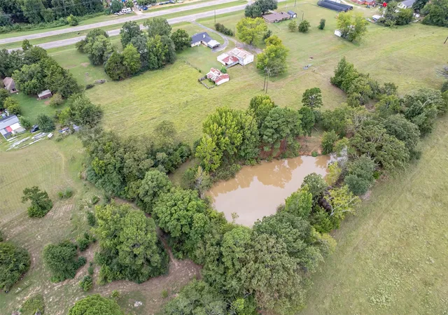 Photo 1 of Single family home for sale at 3015 E Us Hwy 80, Mineola, TX 75773 | MLS# 21287321 | Listing updated on 2026-10-05