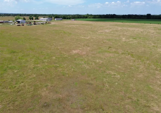 Photo 4 of House for sale at 15901 County Road 1030, Blue Ridge, TX 75424 | MLS# 21287746 | Listing updated on 2026-10-06