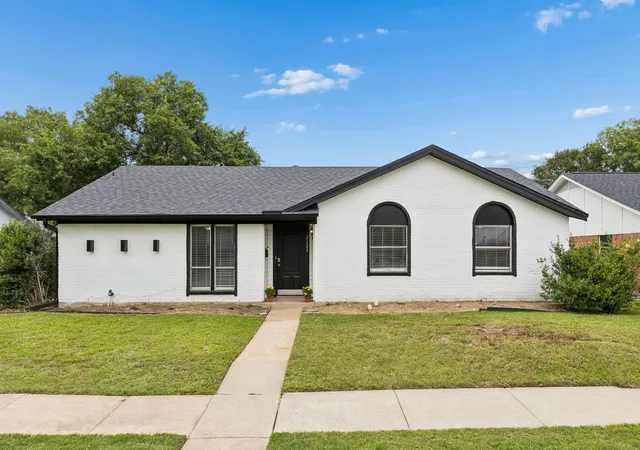 Photo 2 of Sale Pending at 2123 Sheraton Dr, Carrollton, TX 75007 | MLS# 21286621 | Listing updated on 2026-09-09