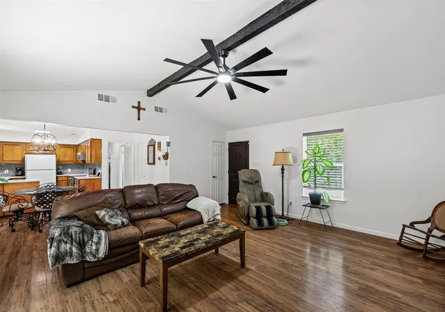 Photo 4 of Single family home for sale at 3905 Driskell Blvd, Fort Worth, TX 76107 | MLS# 21287878 | Listing updated on 2026-09-08