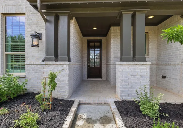 Photo 3 of Single family home for sale at 1209 10th St, Argyle, TX 76226 | MLS# 21286799 | Listing updated on 2026-09-11