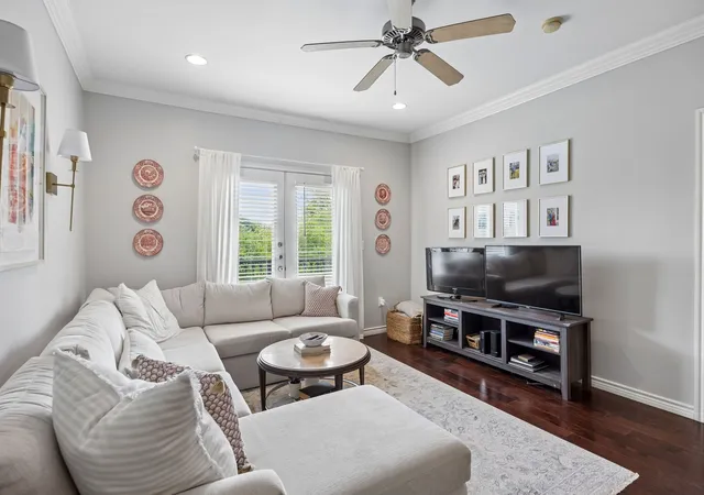 Photo 3 of Condo for sale at 3102 Kings Rd #1211, Dallas, TX 75219 | MLS# 21287564 | Listing updated on 2026-09-13
