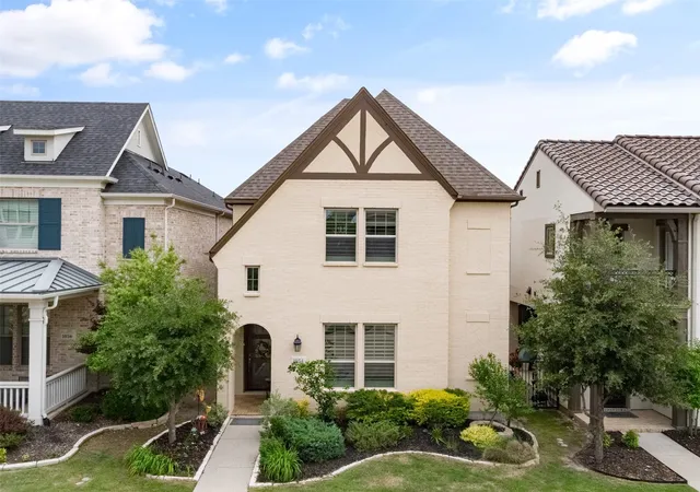 Photo 1 of Single family home for sale at 1054 Drew Ln, Allen, TX 75013 | MLS# 21278953 | Listing updated on 2026-09-13