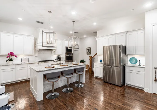 Photo 3 of Single family home for sale at 1054 Drew Ln, Allen, TX 75013 | MLS# 21278953 | Listing updated on 2026-09-13