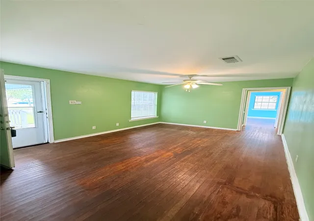 Photo 3 of Single family home for sale at 11827 Gaston Pkwy, Dallas, TX 75218 | MLS# 21289034 | Listing updated on 2026-09-14