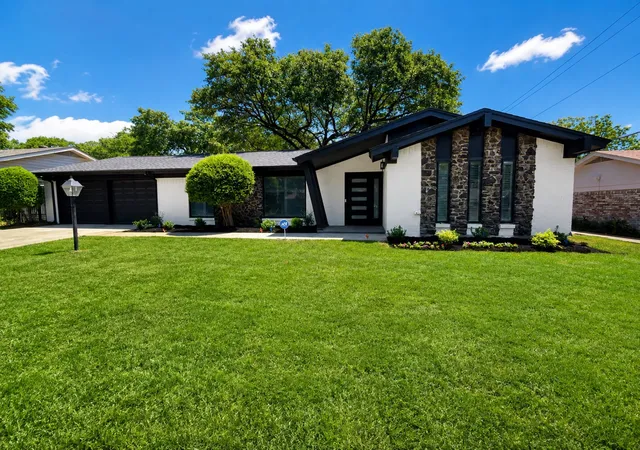 Photo 1 of Single family home for sale at 1760 Northridge Dr, Hurst, TX 76054 | MLS# 21288683 | Listing updated on 2026-09-14