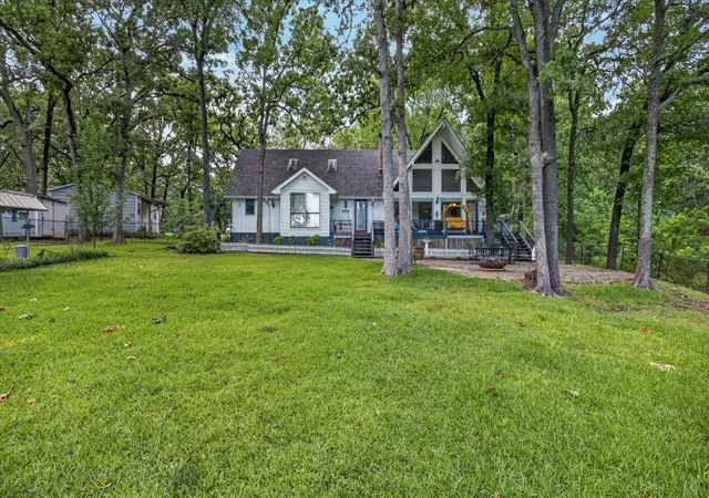 Photo 3 of Sale Pending at 110 Punto Pescader St, Gun Barrel City, TX 75156 | MLS# 21289312 | Listing updated on 2026-09-14