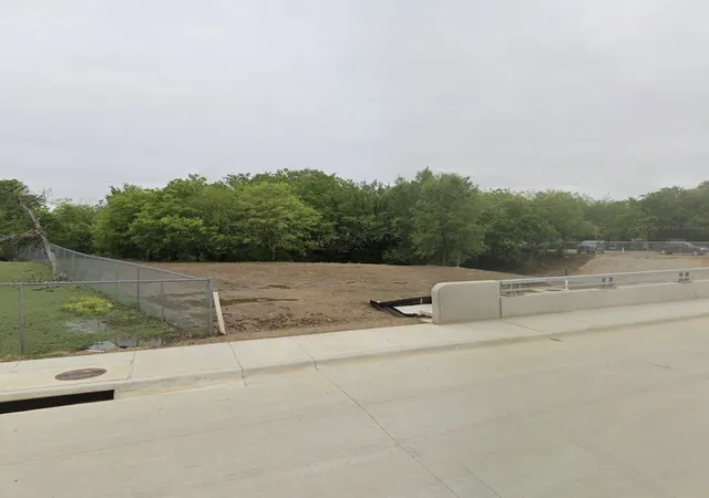 Photo 1 of Land for sale at 5060 Trentman St, Fort Worth, TX 76119 | MLS# 21288419 | Listing updated on 2026-09-12