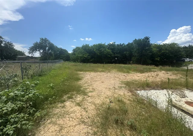 Photo 3 of Land for sale at 5060 Trentman St, Fort Worth, TX 76119 | MLS# 21288419 | Listing updated on 2026-09-12