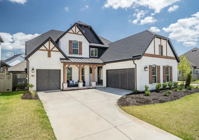 Photo 1 of Single family home for sale at 409 Horizon Wy, Justin, TX 76247 | MLS# 21289351 | Listing updated on 2026-09-09