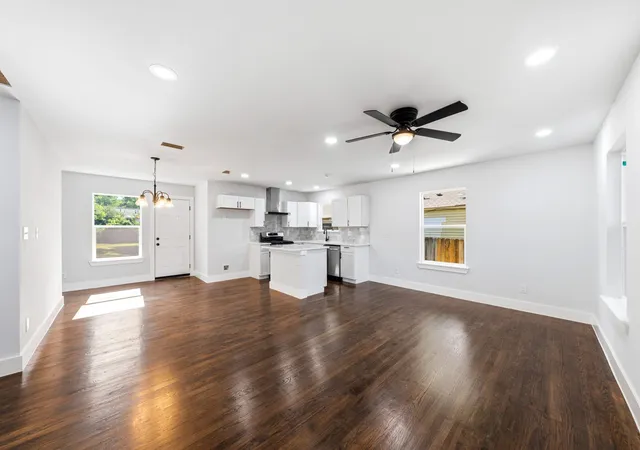Photo 2 of Single family home for sale at 1239 Tarpley Ave, Dallas, TX 75211 | MLS# 21288978 | Listing updated on 2026-09-12