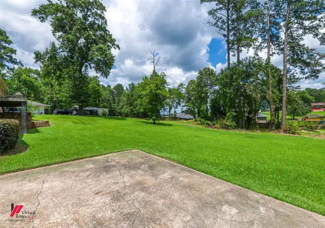 Photo 4 of Single family home for sale at 3073 Risinger Dr, Shreveport, LA 71119 | MLS# 21287082 | Listing updated on 2026-08-02