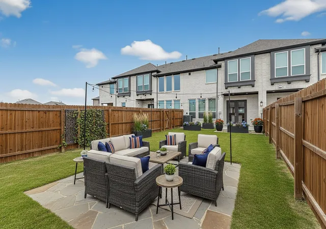 Photo 3 of Single family home for sale at 1162 Queensdown Wy, Forney, TX 75126 | MLS# 21289793 | Listing updated on 2026-09-20