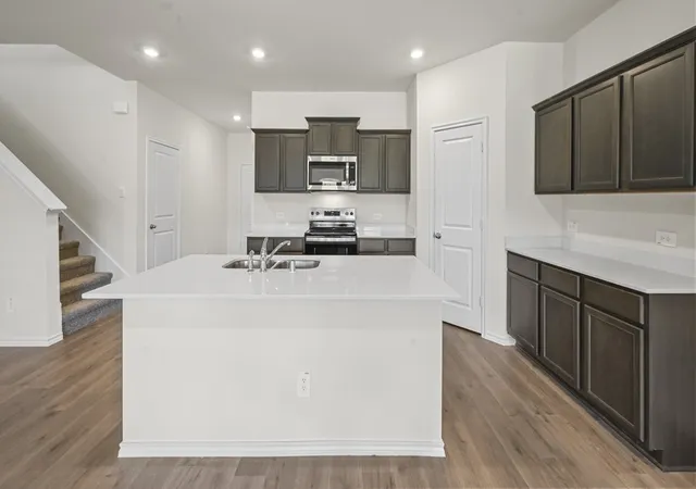 Photo 3 of Sale Pending at 1810 Nestling St, Crandall, TX 75114 | MLS# 21289903 | Listing updated on 2026-10-05