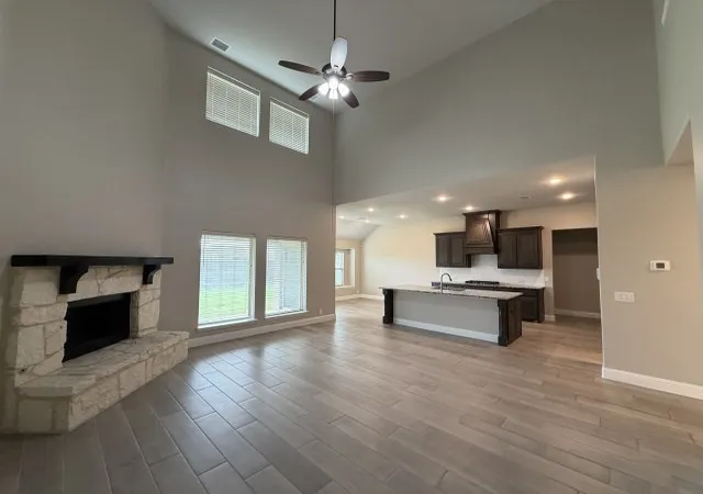 Photo 3 of Single family home for sale at 2304 Lonsdale Dr, Venus, TX 76084 | MLS# 21290270 | Listing updated on 2026-09-30