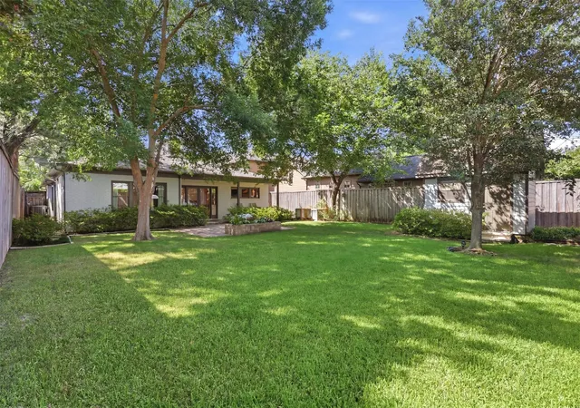 Photo 2 of Single family home for sale at 4329 Taos Rd, Dallas, TX 75209 | MLS# 21289771 | Listing updated on 2026-09-15