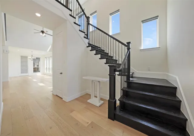 Photo 3 of Single family home for sale at 15513 Fringe Tree Rd, Frisco, TX 75035 | MLS# 21289893 | Listing updated on 2026-09-12