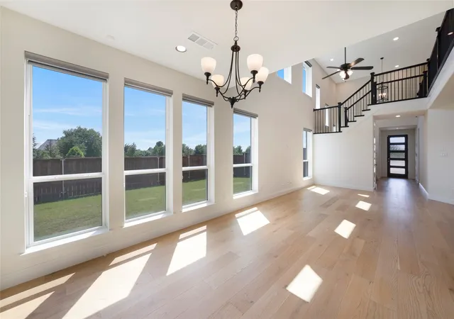 Photo 4 of Single family home for sale at 15513 Fringe Tree Rd, Frisco, TX 75035 | MLS# 21289893 | Listing updated on 2026-09-12