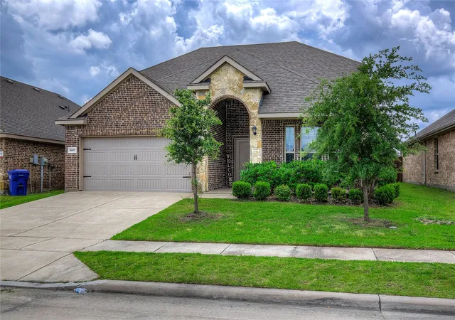 Photo 1 of Single family home for sale at 3217 Honeycomb Wy, Royse City, TX 75189 | MLS# 21282461 | Listing updated on 2026-09-11
