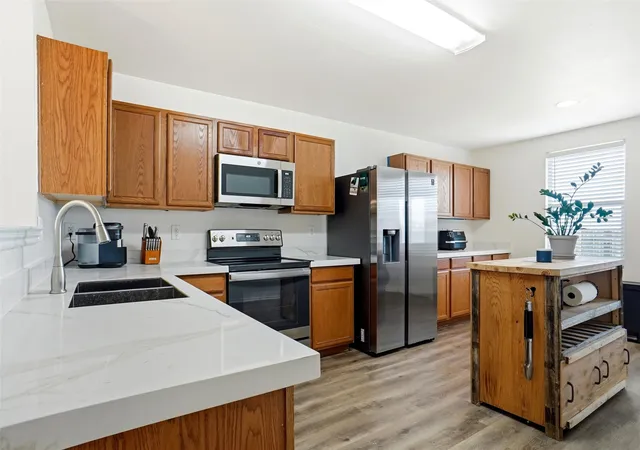 Photo 2 of Single family home for sale at 1701 Creek Bend Ln, Little Elm, TX 75068 | MLS# 21288474 | Listing updated on 2026-09-13