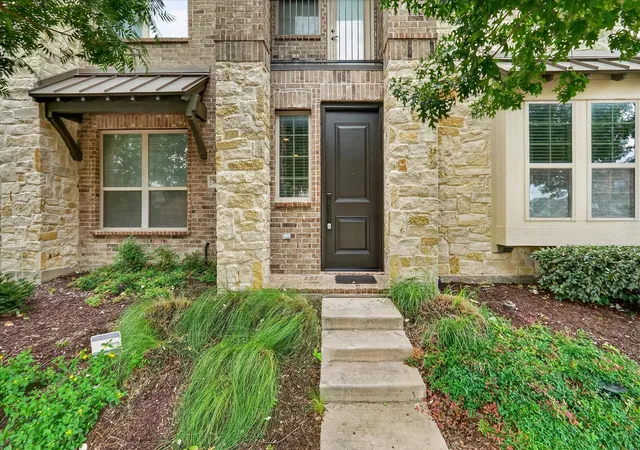 Photo 1 of Townhouse for sale at 7004 Huckleberry Dr, Mc Kinney, TX 75070 | MLS# 21291170 | Listing updated on 2026-09-13