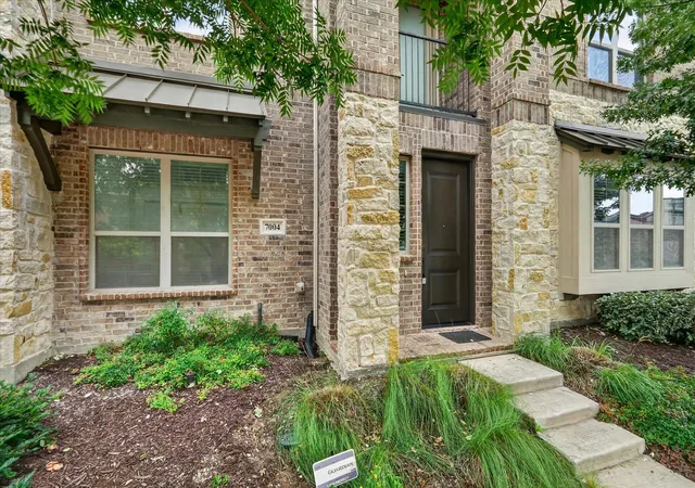 Photo 2 of Townhouse for sale at 7004 Huckleberry Dr, Mc Kinney, TX 75070 | MLS# 21291170 | Listing updated on 2026-09-13