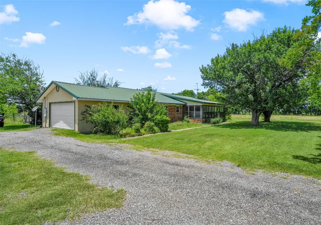 Photo 1 of Single family home for sale at 17590 State Hwy 317, Moody, TX 76557 | MLS# 21291364 | Listing updated on 2026-07-31
