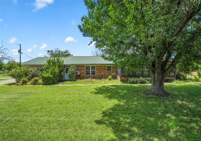 Photo 2 of Single family home for sale at 17590 State Hwy 317, Moody, TX 76557 | MLS# 21291364 | Listing updated on 2026-07-31